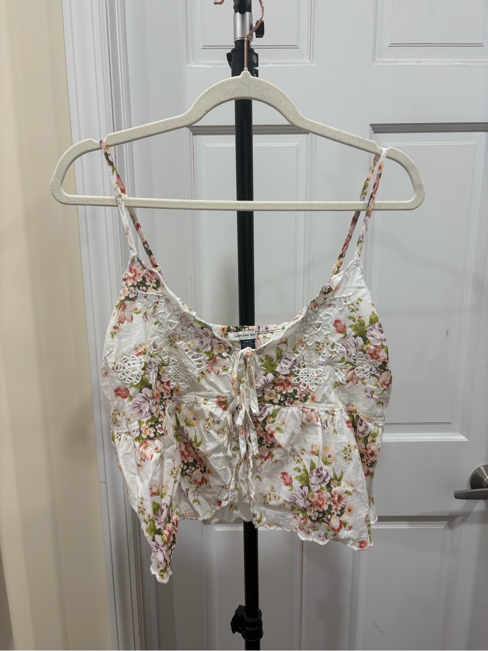 American Eagle White Floral Flowy Tank